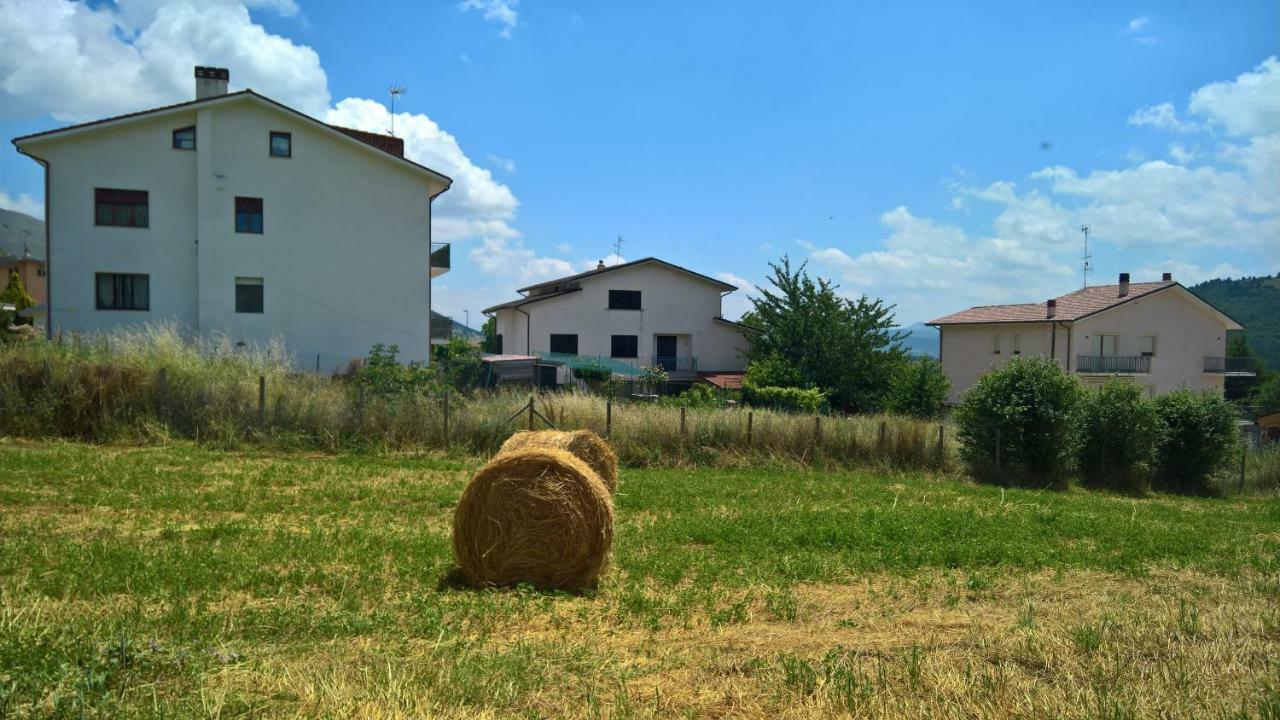 Natour L'Ostello Per I Camminatori 百瑞思西亚诺 外观 照片